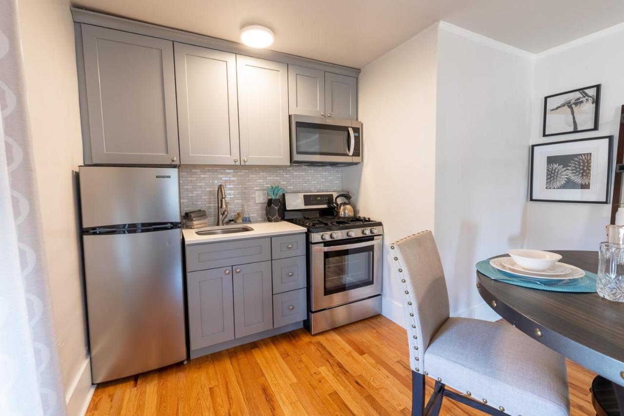 Cozy 2 Bdrm Vacation Rental - 1 Mile To Dtwn 래피드시티 외부 사진
