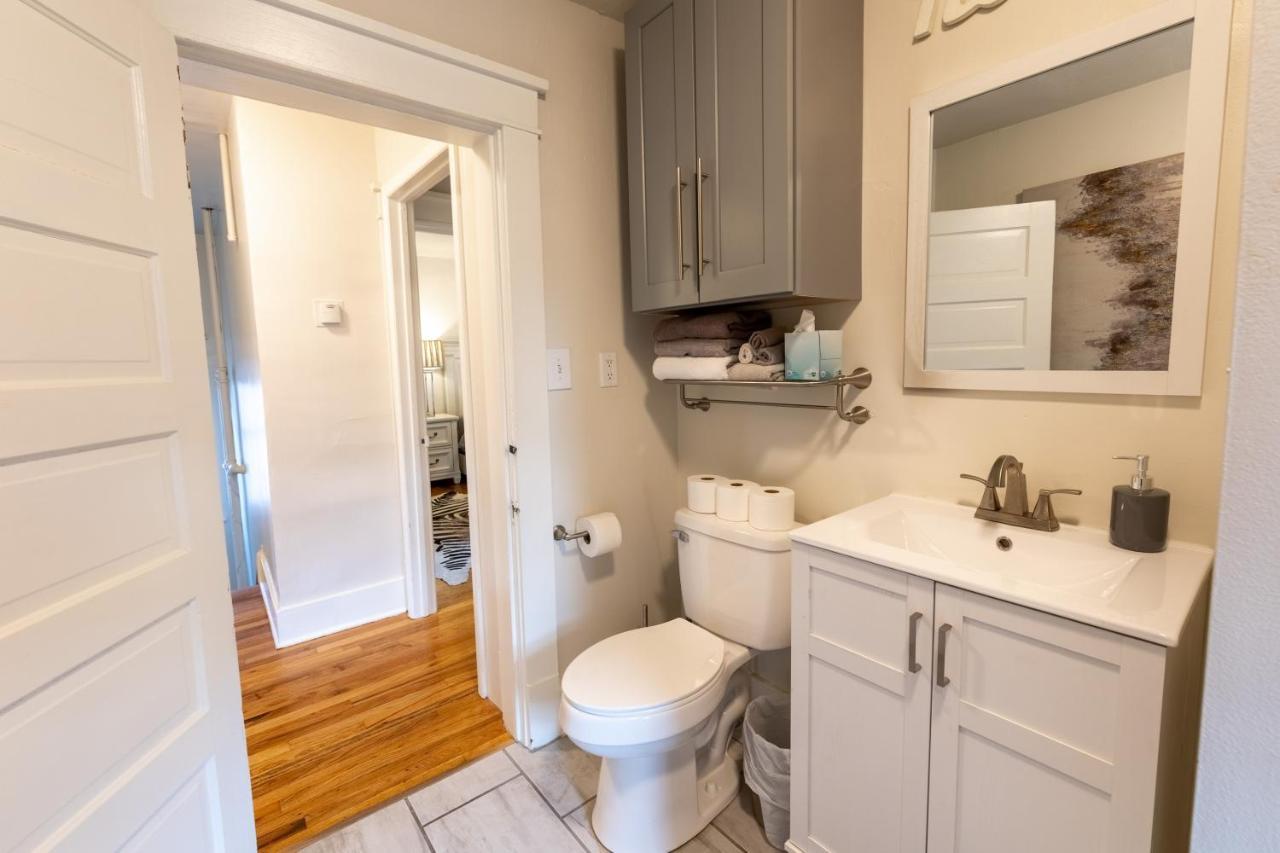 Cozy 2 Bdrm Vacation Rental - 1 Mile To Dtwn 래피드시티 외부 사진